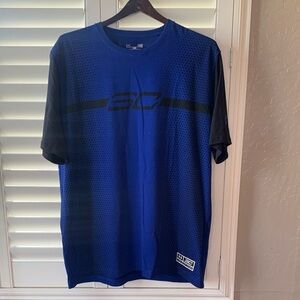 Loose Men's athletic shirt